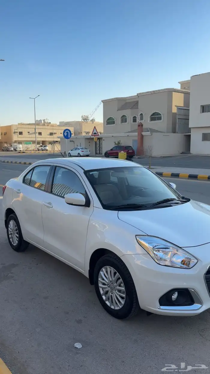 سوزوكي ديزاير 2024 2