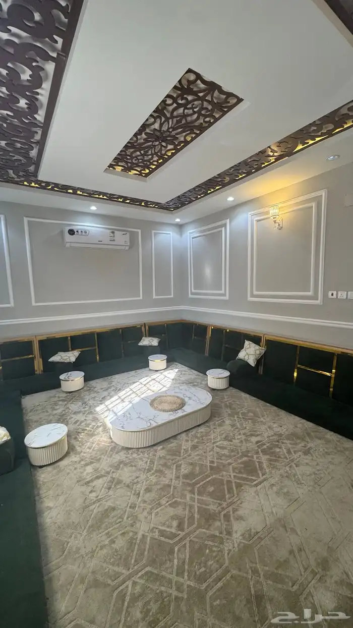 كنب ظهور وسفنجات تحت 1