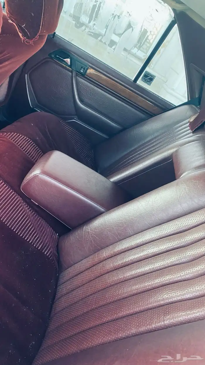 مرسيدس حجم300-5سلندر-تيربو ديزل موديل1991 20