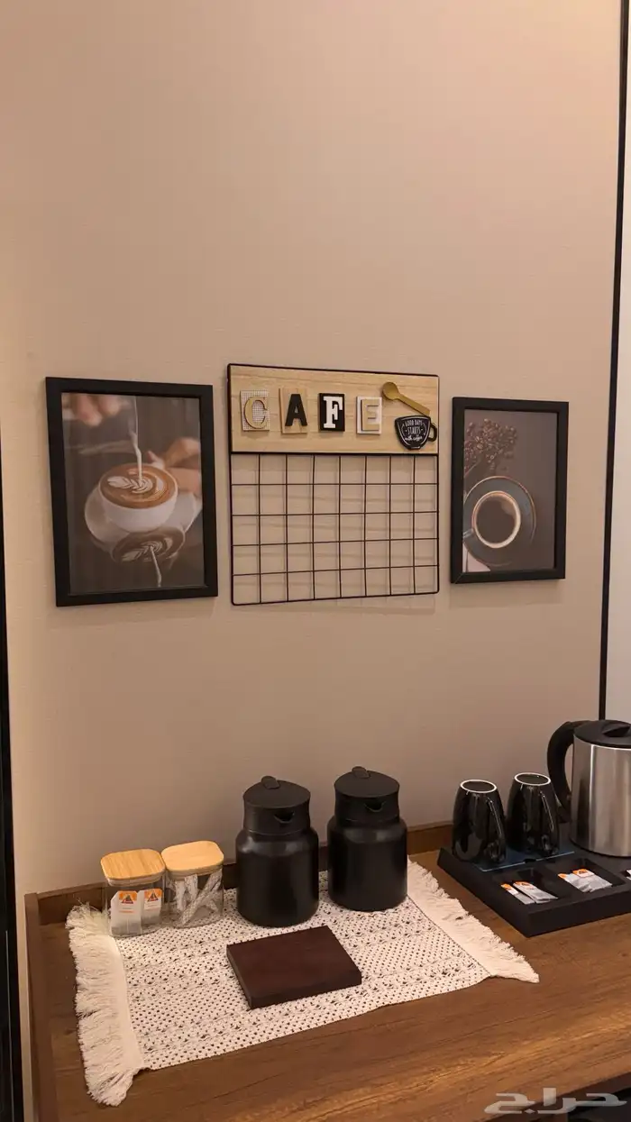 أستديو فندقي فاخر بجلسة جانبية للإيجار اليومي والأسبوعي 10