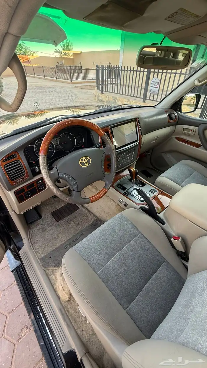 فيكسار 2004 فل كامل أسود 41