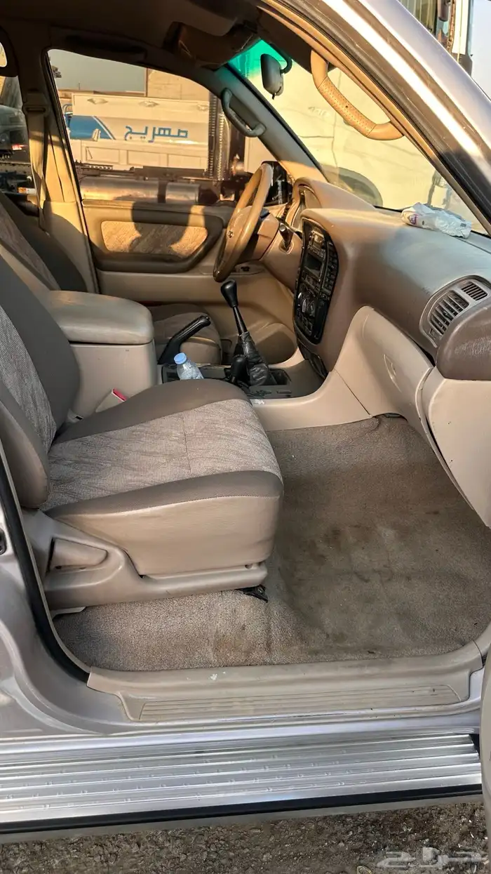 لاندكروزر 99 مكيفين وثلاجه 8