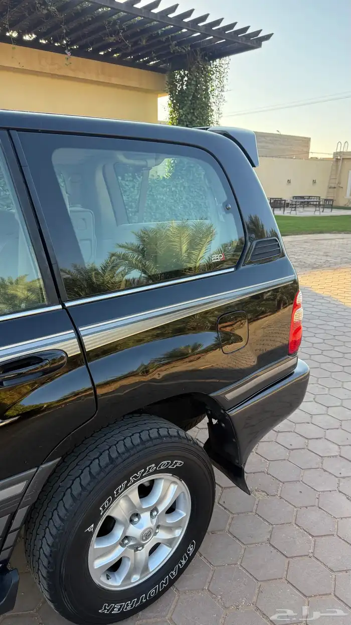 فيكسار 2004 فل كامل أسود 10