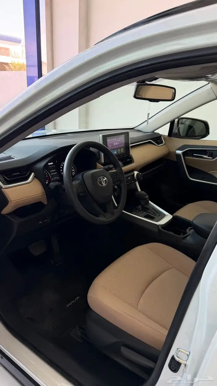 تويوتا راب فور XLE مستخدم ممشى (3080 )سعودي 2025 3