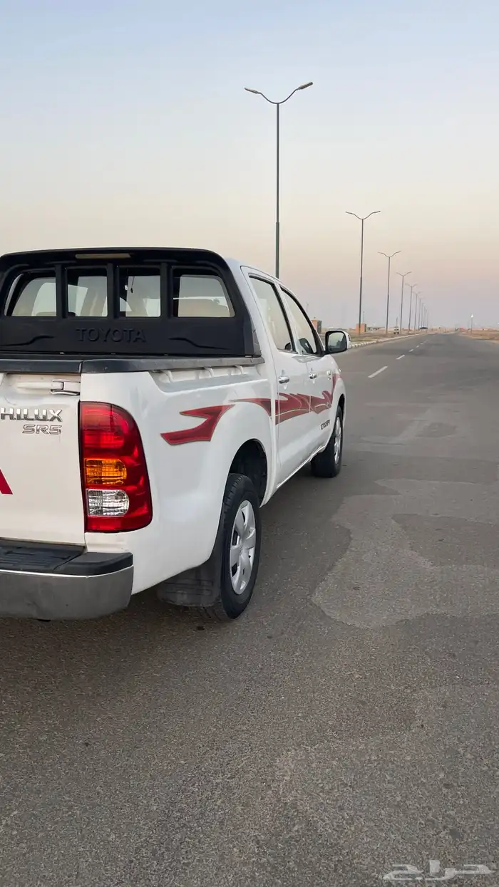 للبيع هايلوكس 2011 7