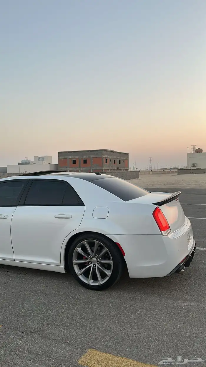 للبيع كلايزر 2016 هيمي 8 سلندر 2