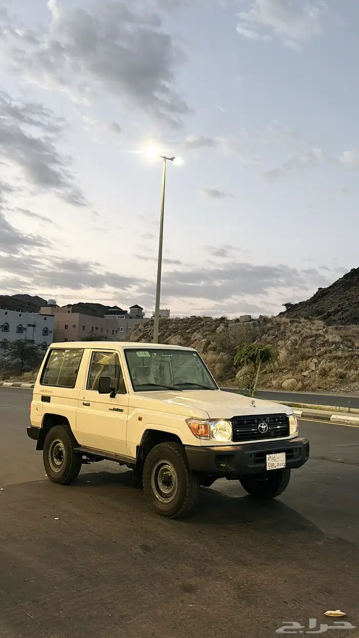 جيب ربع تم البيع 5