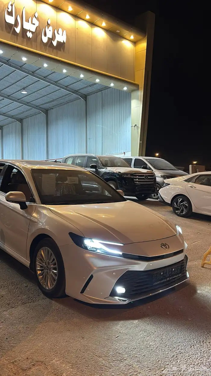 تويوتا كامري Le 2025 7