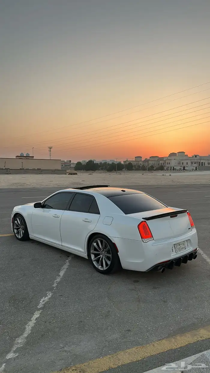 للبيع كلايزر 2016 هيمي 8 سلندر 5