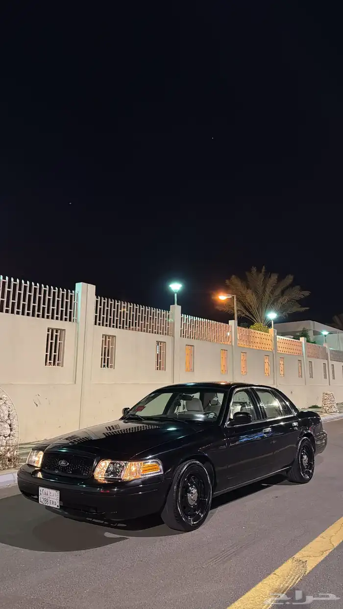 فورد فكتوريا 1