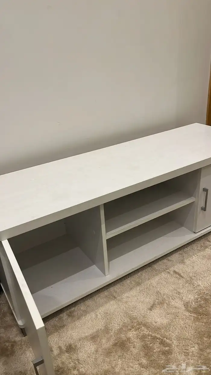 طاوله ب 100 ريال الحق وبكيفك 1