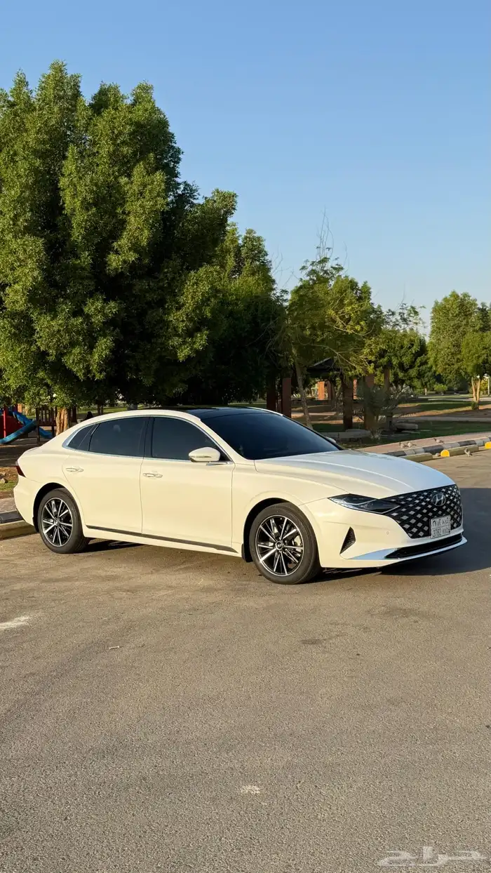 ازيرا 2023 سعودي ( الناغي ) نظيف جدا 10