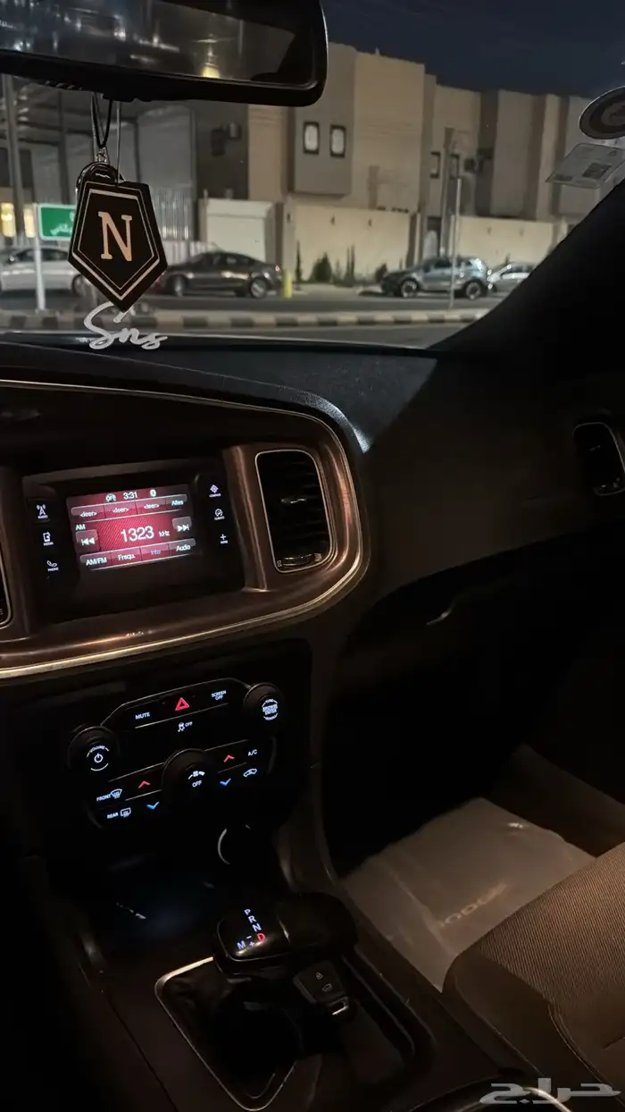 للبيع دودج تشارجر 2017 8