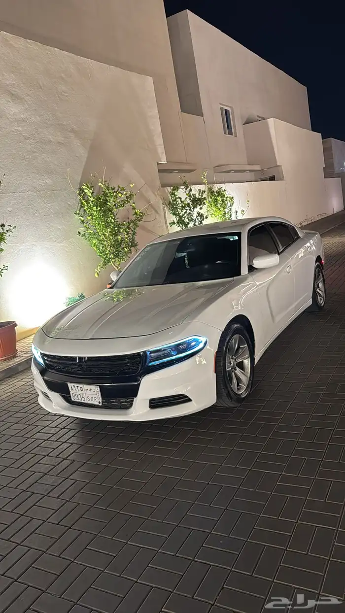 للبيع دودج تشارجر 2017 1