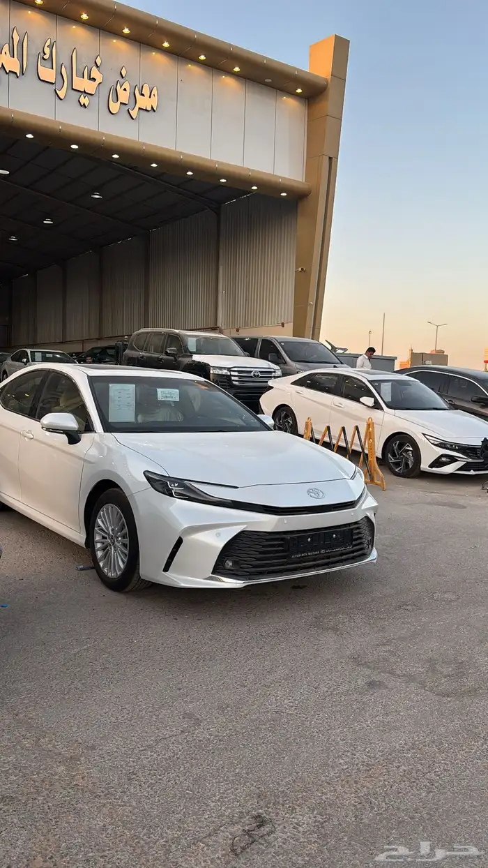 تويوتا كامري Le 2025 0