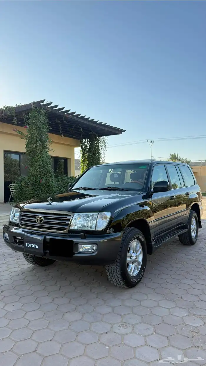 فيكسار 2004 فل كامل أسود 3