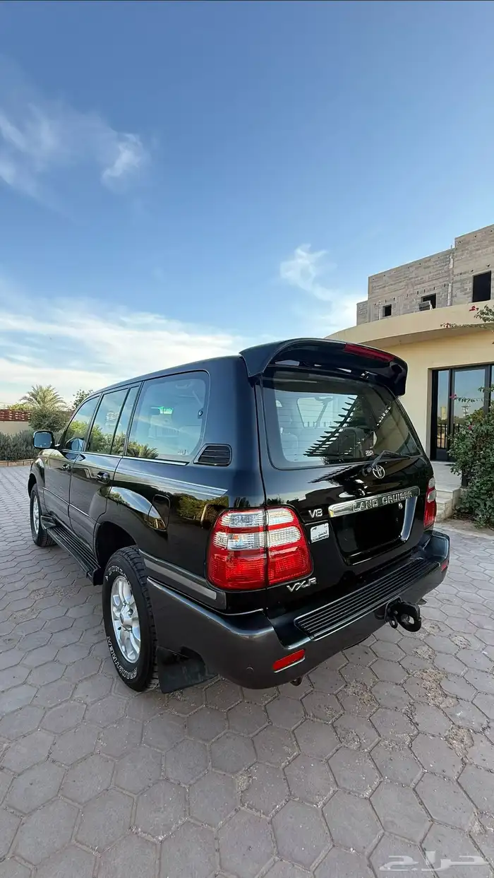 فيكسار 2004 فل كامل أسود 9