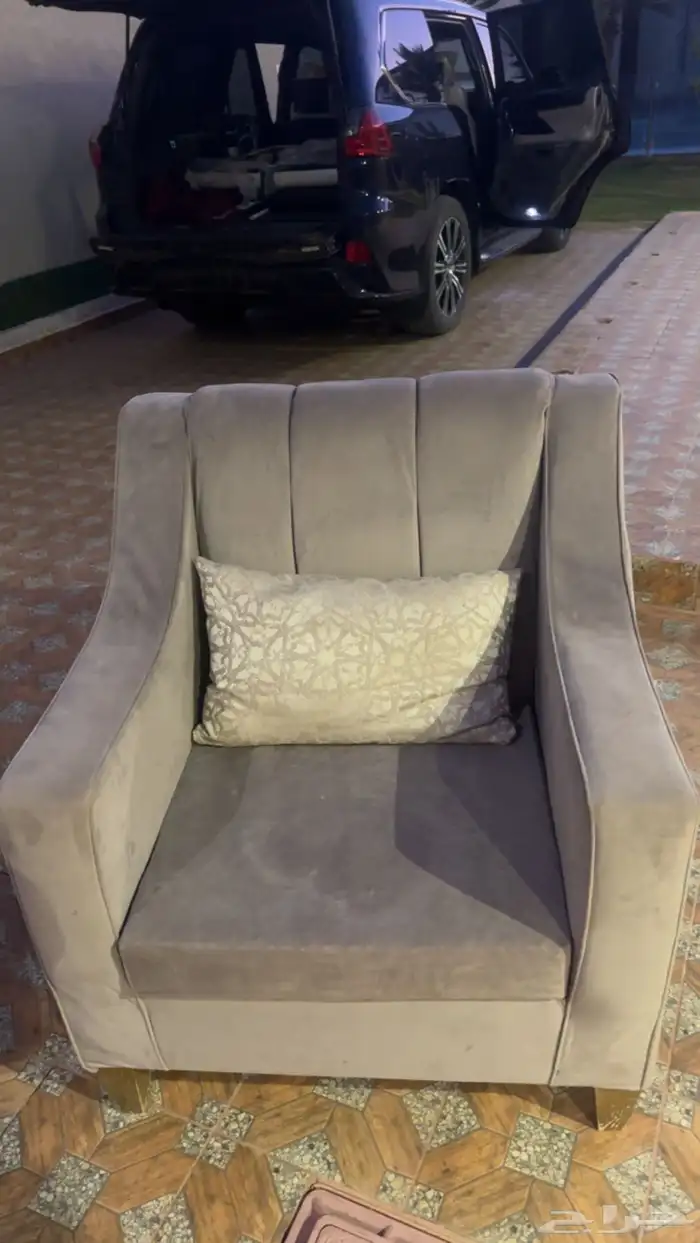 كنب مفرد حبتين للبيع 70 ريال 2