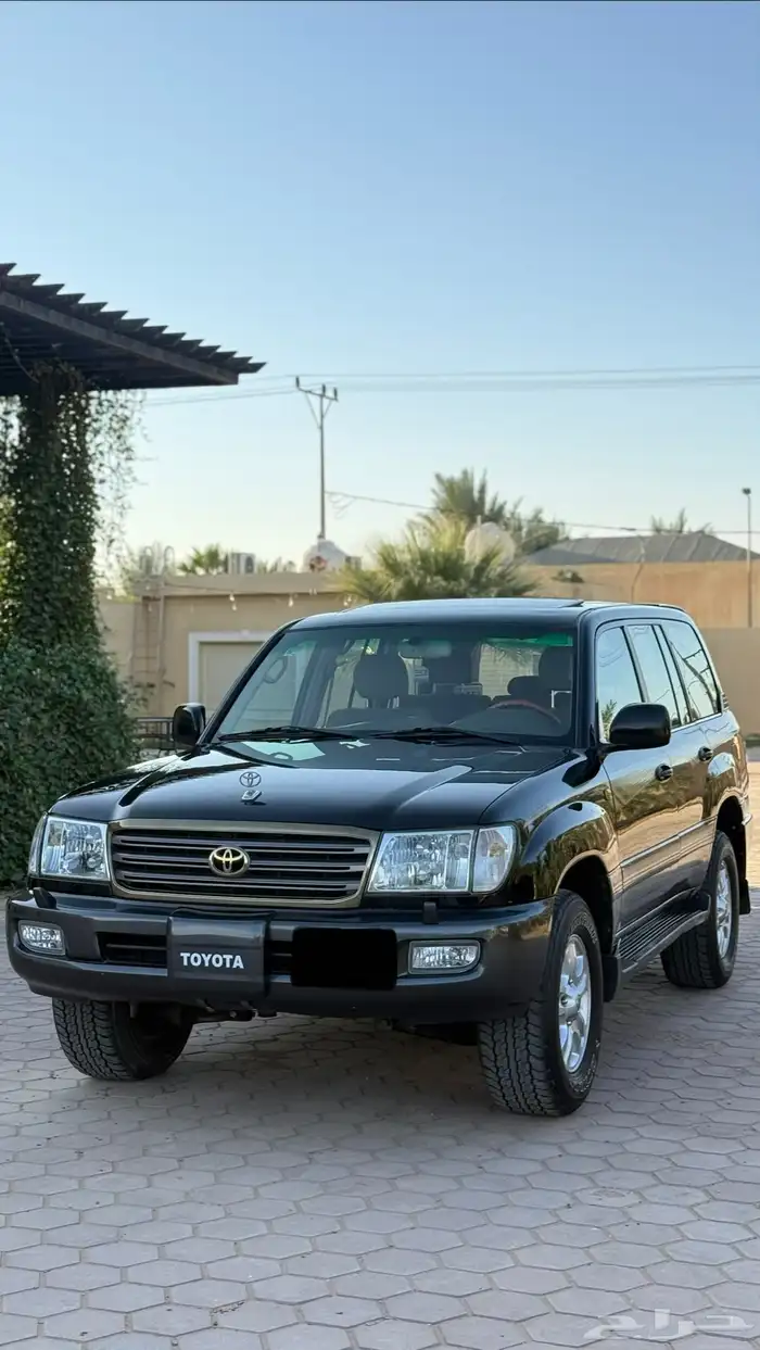 فيكسار 2004 فل كامل أسود 4