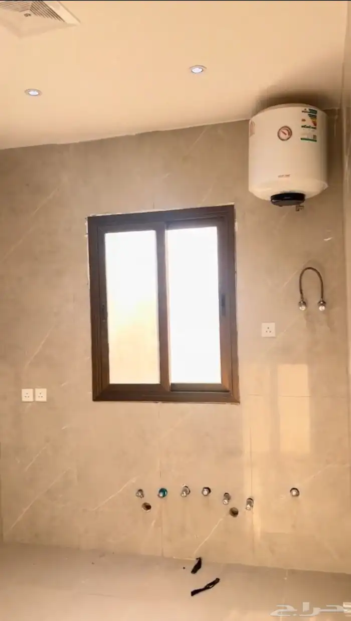 شقه جديده دور ثاني للايجار 5