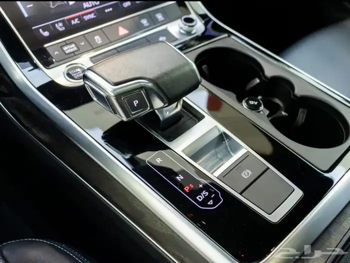 سيارة اودي كيو ثمانية AUDI Q8 55 PROGRESSIV موديل 2021 20