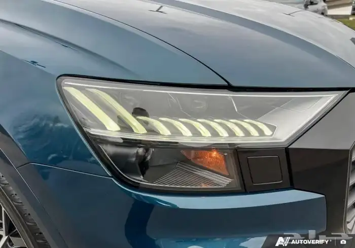 سيارة اودي كيو ثمانية AUDI Q8 55 Technic Quattro موديل 2022 18