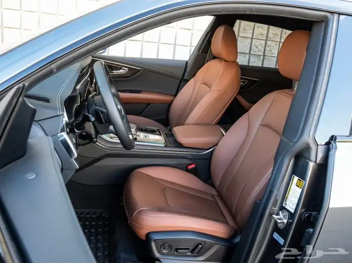 سيارة اودي كيو ثمانية AUDI Q8 Technic AWD SUV موديل 2024 8