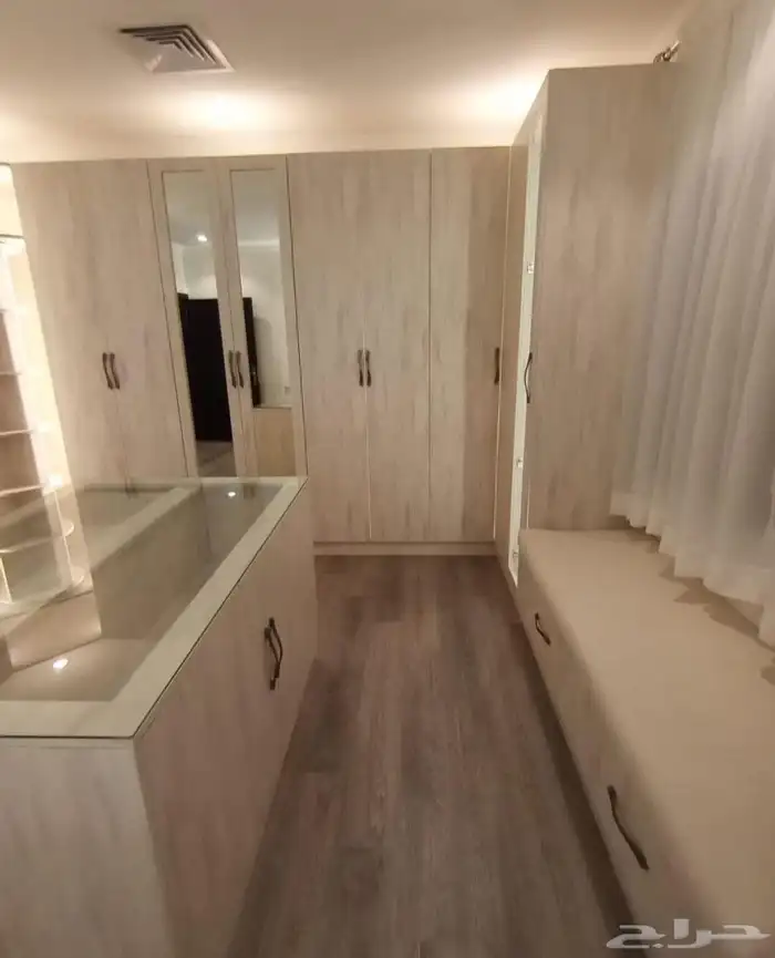 دواليب الملابس غرفة النوم خزائن ديكورات طاولات 8