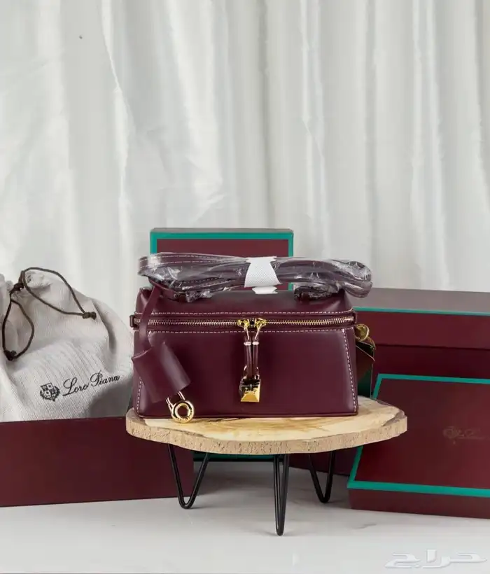 شنط تقليد ماركه هاي كواليتي والماستر بالحبه والجمله 60