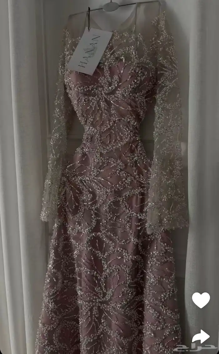 فستان فخم ونظيف جدا 0