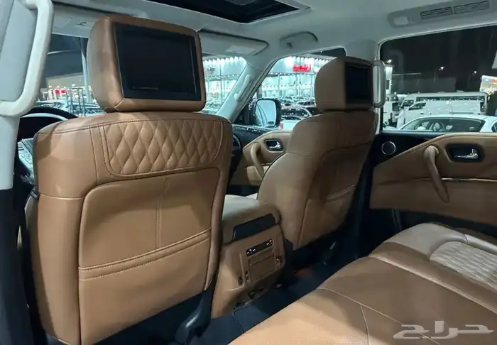 انفنيتيQX80 موديل 2018 فل كامل نضيف جدا 24