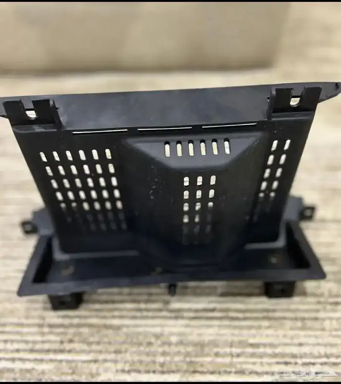 للبيع شاشة ديفندر صغيرة شبه جديده 5