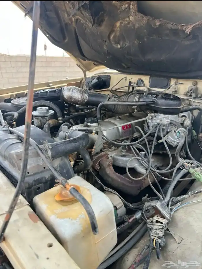 جيب لاندكروزر 87 13