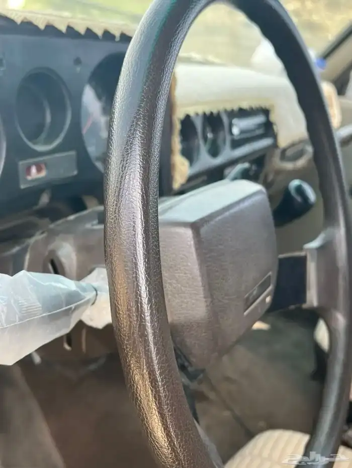 جيب لاندكروزر 87 10