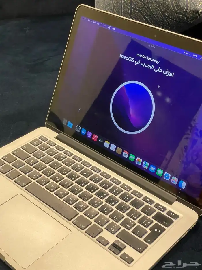 ماك بوك برو سنه2015حجم الشاشه13المميزات منفذينThunderbolt2 2