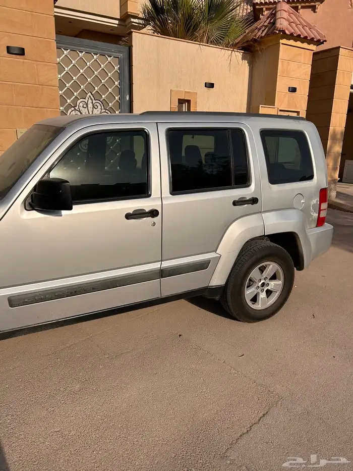 جيب ليبرتي 2010 تشليح او استخدام 2