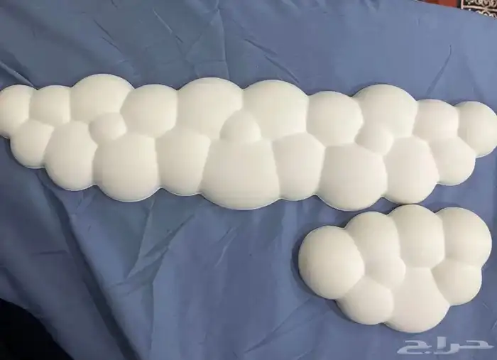 ماوس وكيبورد ومسند يد غيوم 4