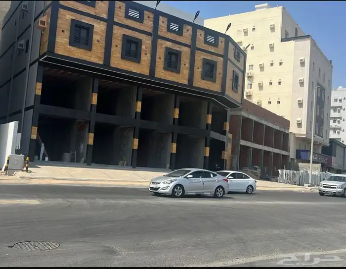 معرض ميزانين للايجار 1