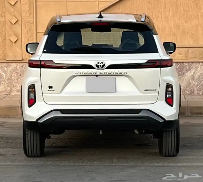 تويوتا اوربان كروزر GXL 2025 ( فل كامل ) 7