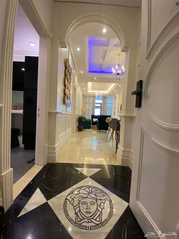 جناح فرزاتشي الفاخر برج داماك طابق 39 3