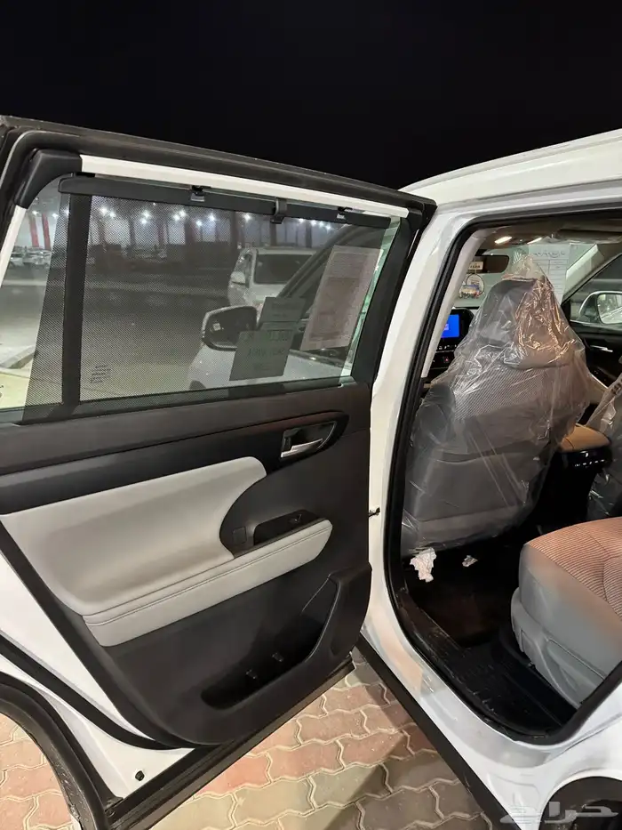 تويوتا هايلاندر GLE 14