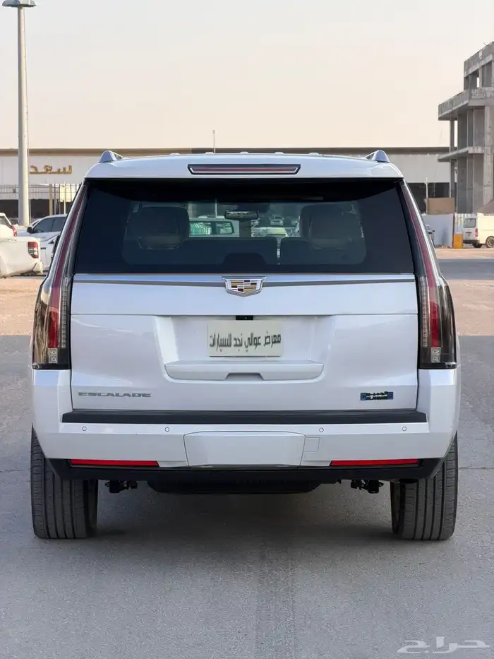 كذلك اسكاليد 2019 فل كامل بلاتينيوم 6