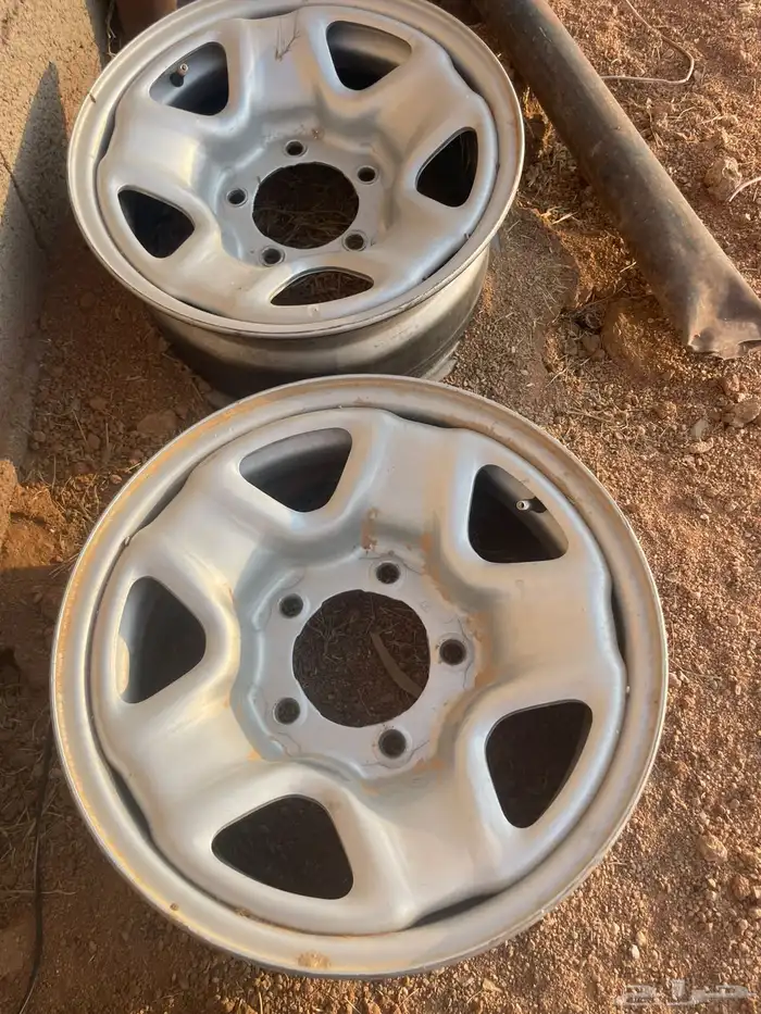 جنوط ديزل اصلي ورفرف صيني 16 نظاف سليم من الطعوج 0