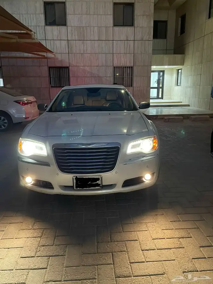 كرايسلر اكزاكتيف 2013 16