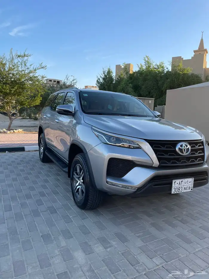 للبيع جيب فورشتتر 2022 19