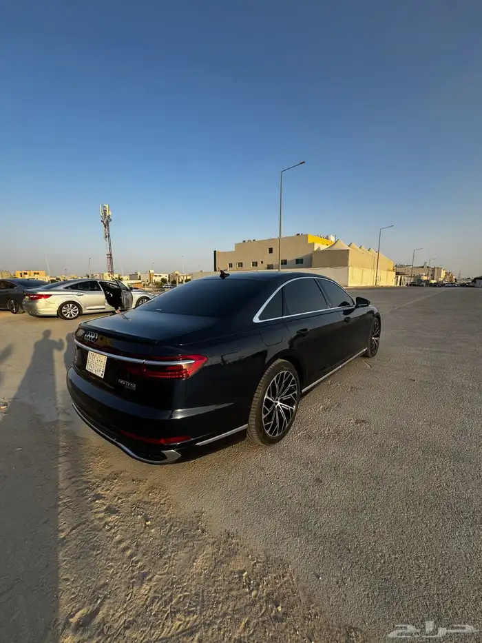 اودي 2022 A8 3