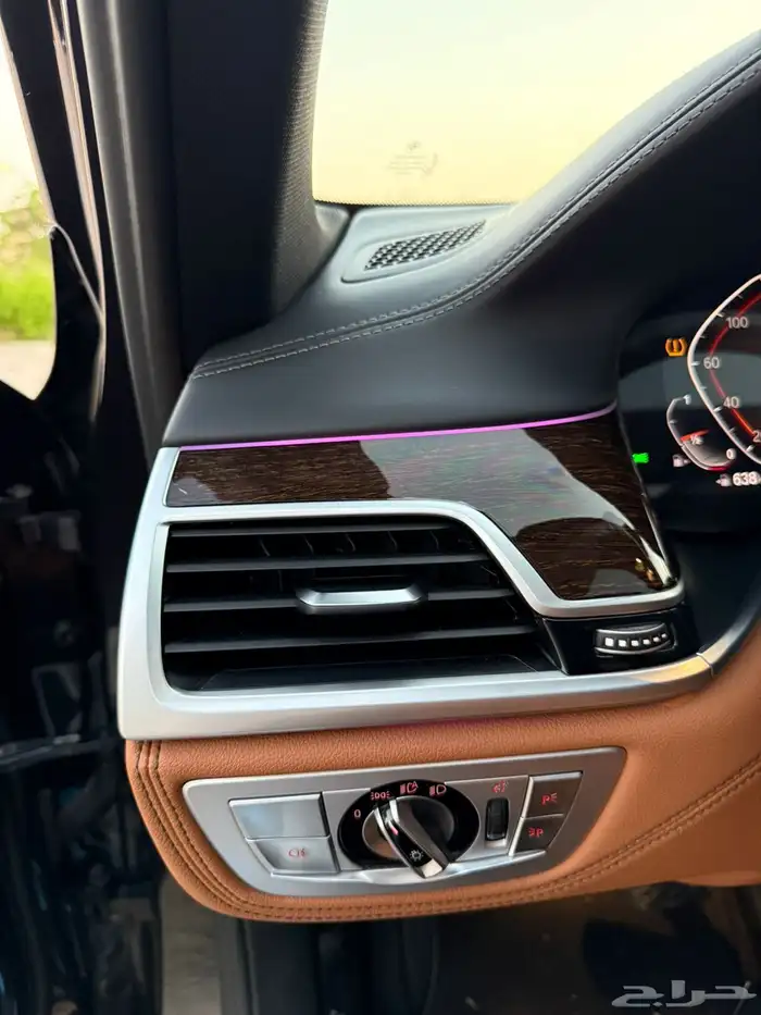 بي ام دبليو الفئة السابعه ( كالجديد ) تم البيع 17