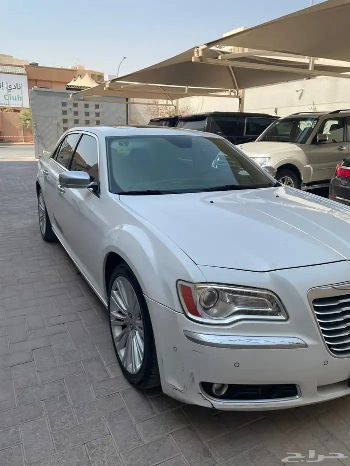 كرايسلر اكزاكتيف 2013 35