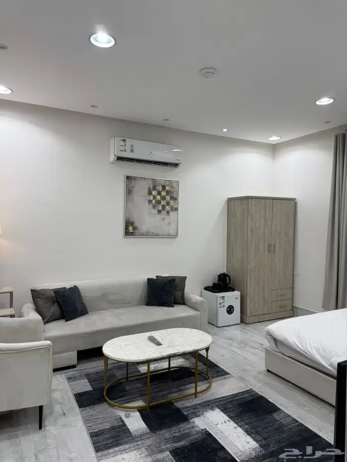 استديو للإيجار 4