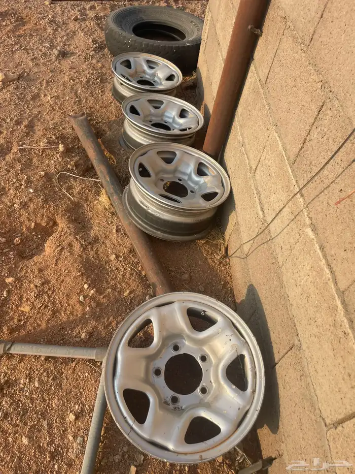 جنوط ديزل اصلي ورفرف صيني 16 نظاف سليم من الطعوج 8